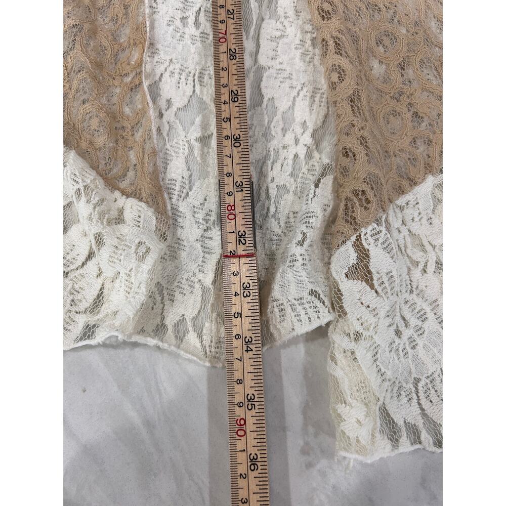 Chicos Cream and Beige crochet lace Sleeveless vest Chicos Size 2 (L/12) - Picture 5 of 8